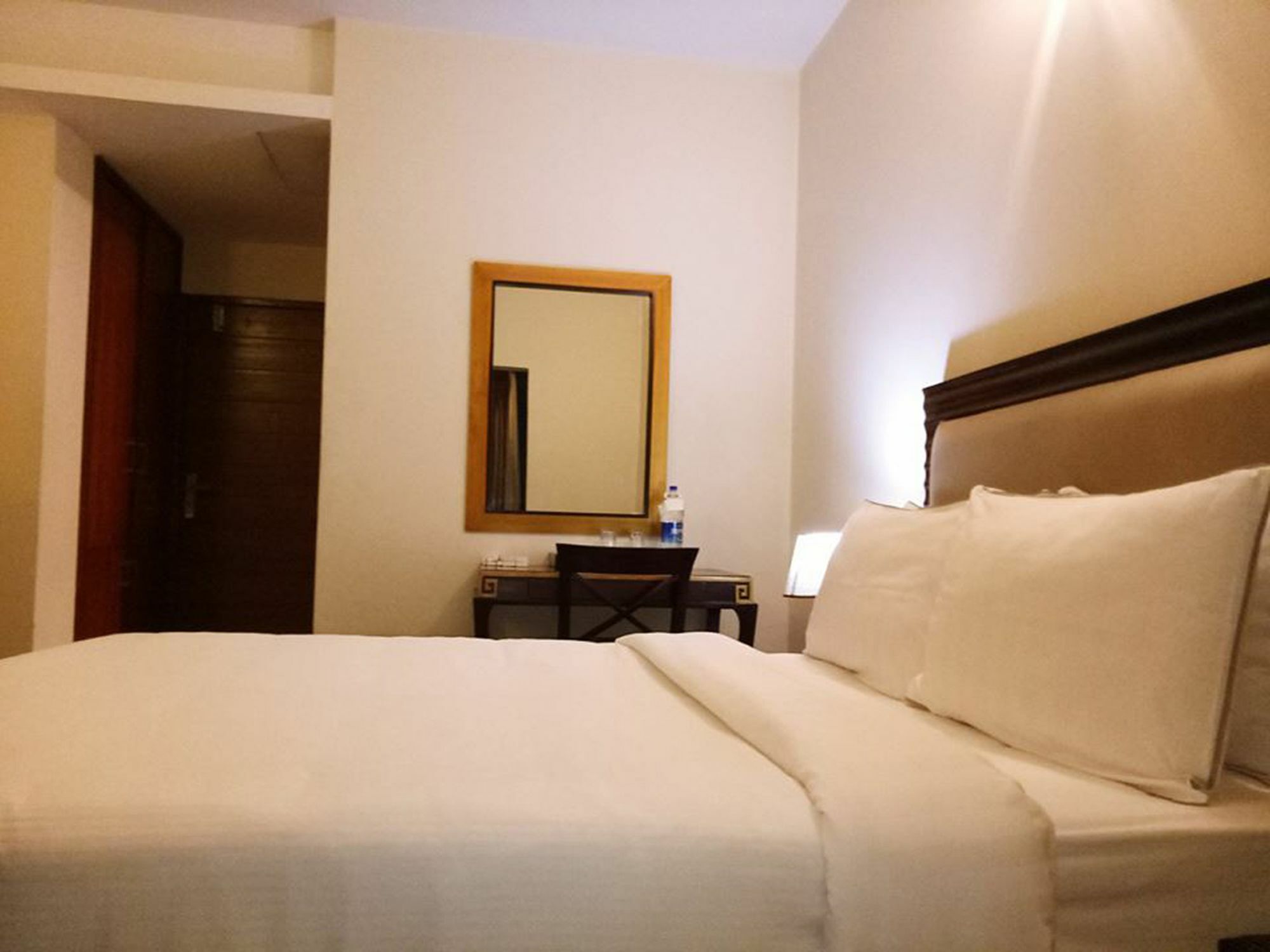 Hotel Tea Tree & Resort Дакка Экстерьер фото