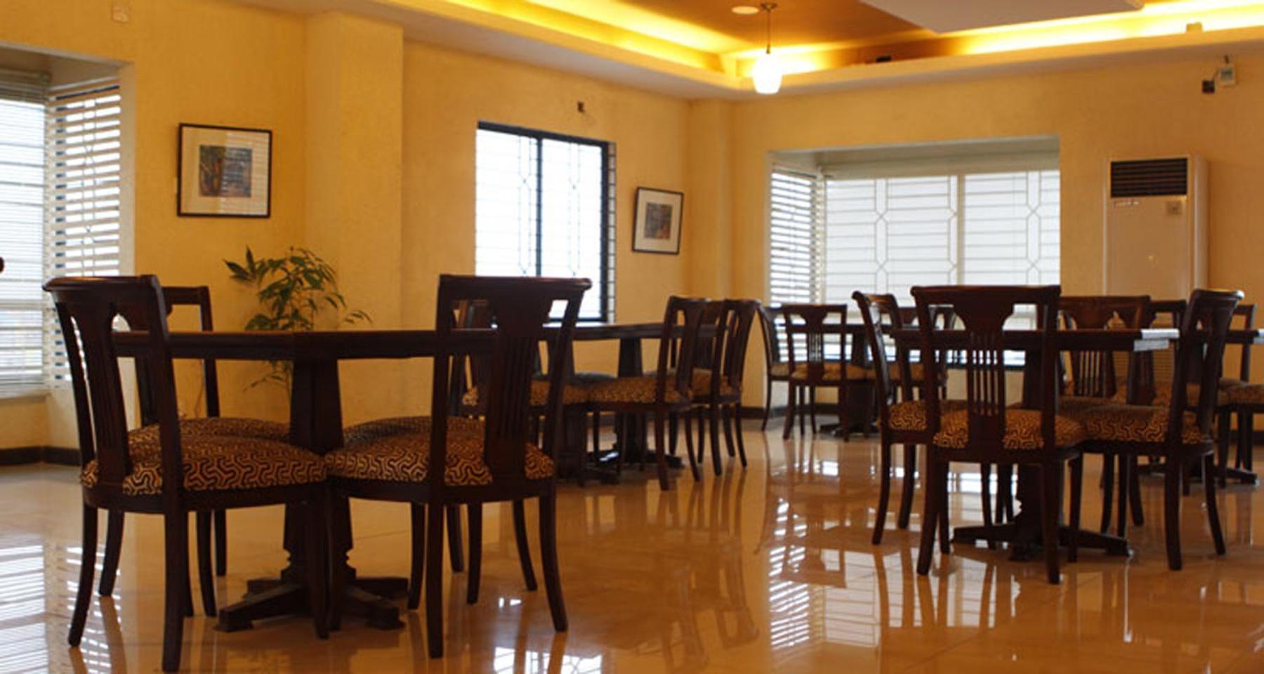 Hotel Tea Tree & Resort Дакка Экстерьер фото